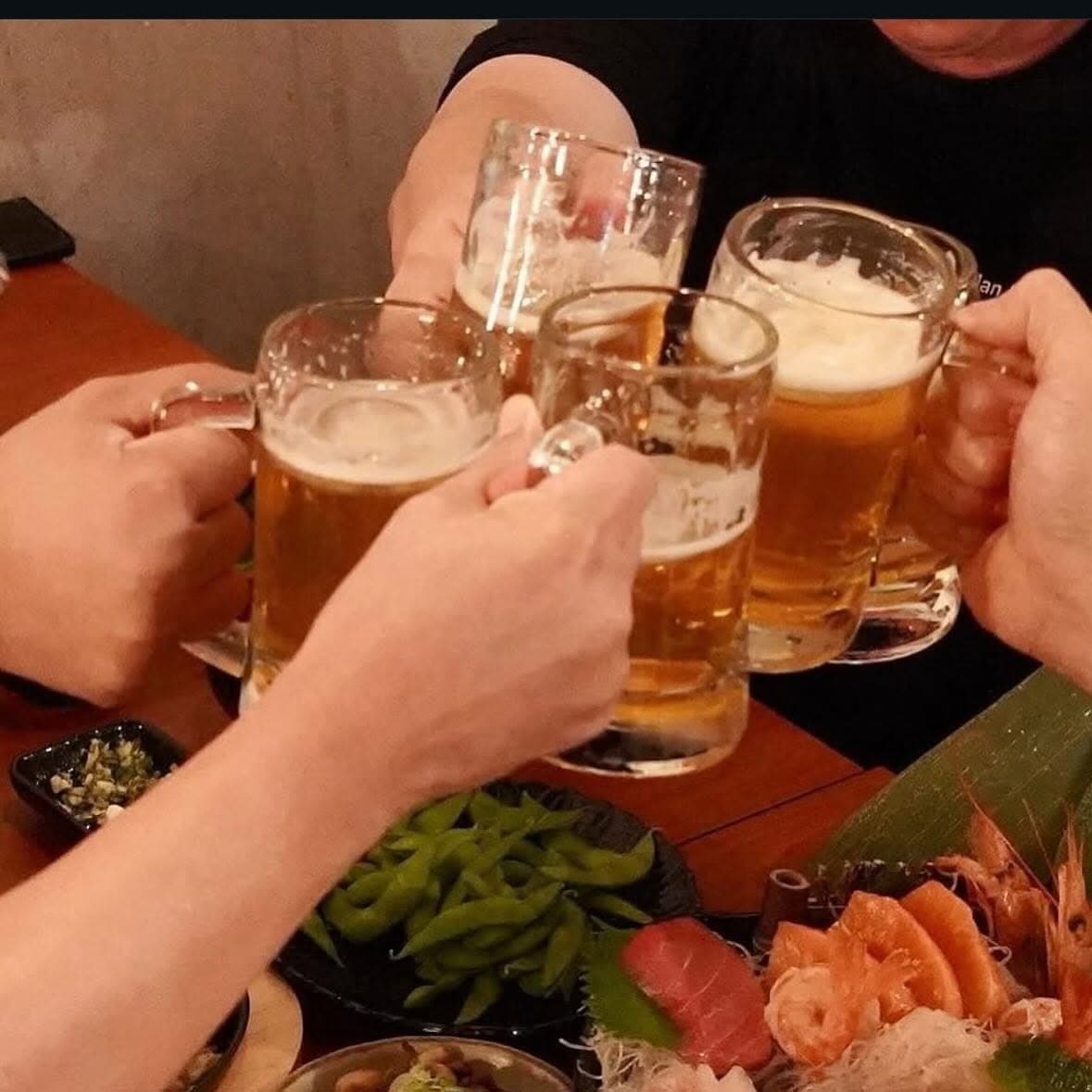 店内：居酒屋感覚で楽しめるエカマイのえびす寿司