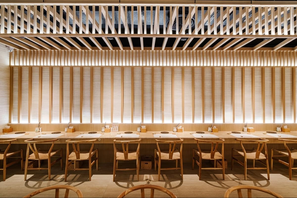 Shabubu Thonglor