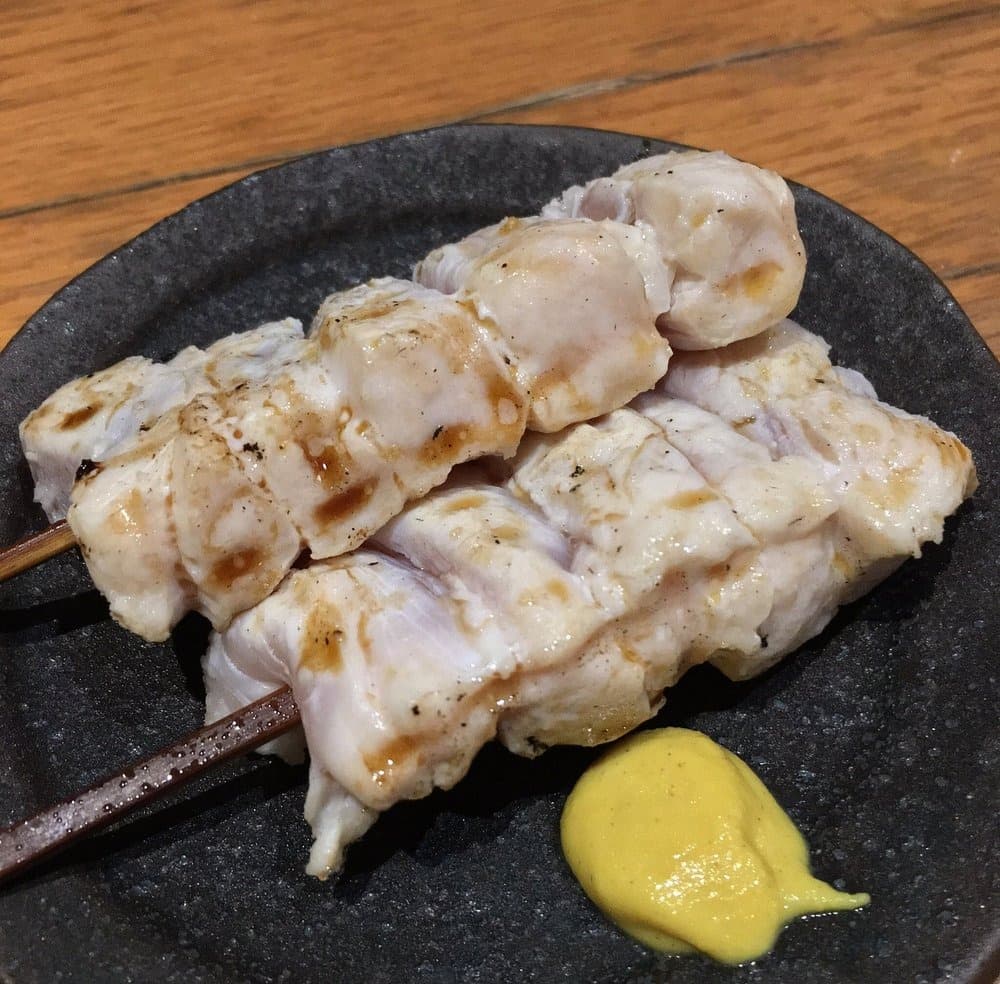 Aburi ISHIDAのささみ串焼き（レア焼き）の写真