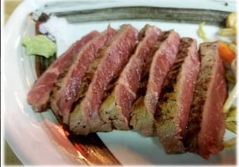 IZAKAYA ひまわり２号店のステーキ
