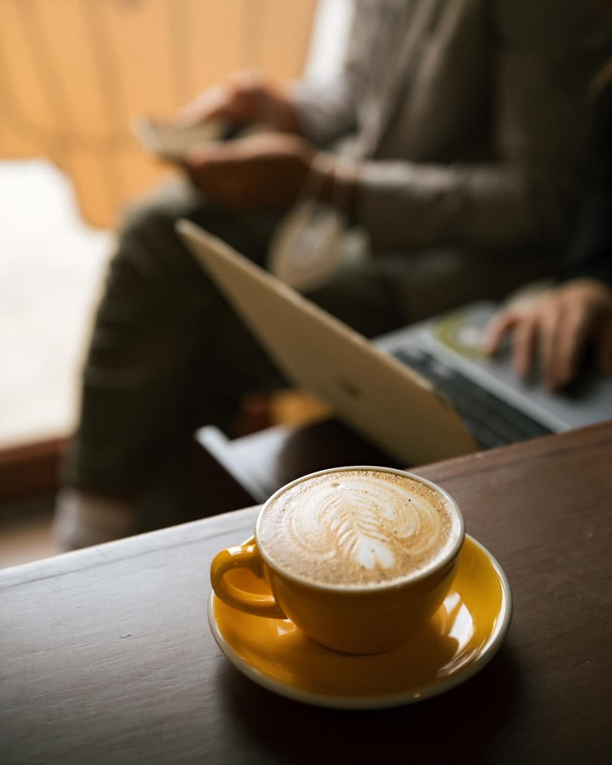 ラテアートが美しいBENKOFFのカフェラテ