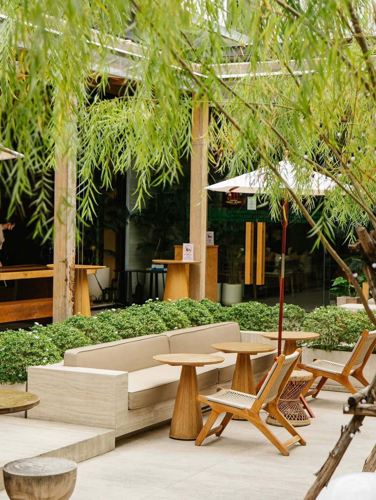 CUM Coffee - The Office Thonglor
