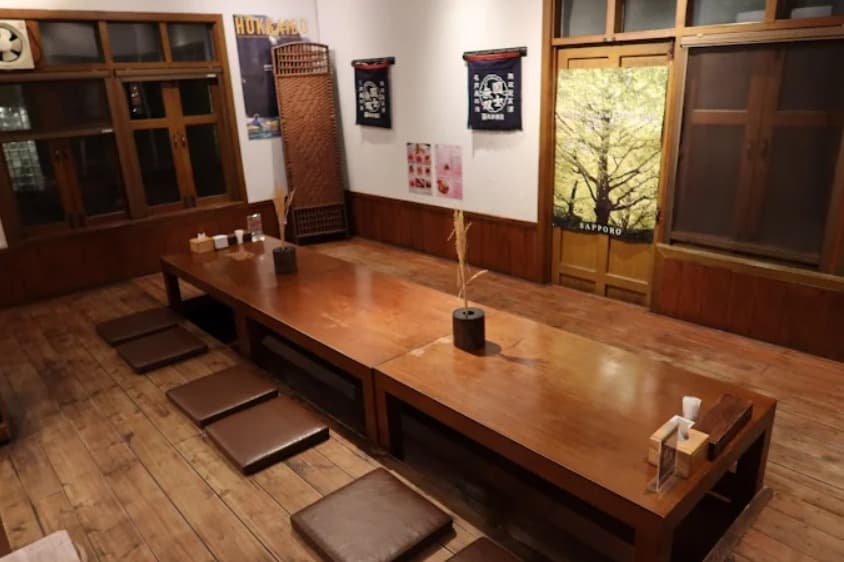店内:ファミリー向けのHokkaido Restaurant Genshiyakiの掘りごたつ席