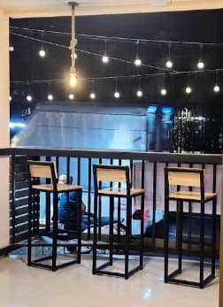 ラーン・プラーパオ マオシーフードのおしゃれな店内席