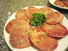料理:焼肉 炭でよく注文される美味しいタン