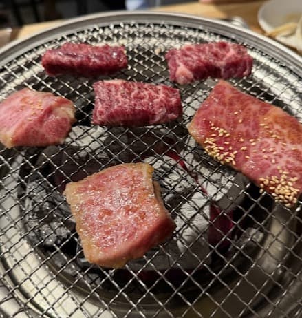 網焼きで楽しむ和牛焼肉