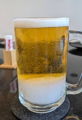 KQ Yakiniku Sushi On-Nutの生ビール