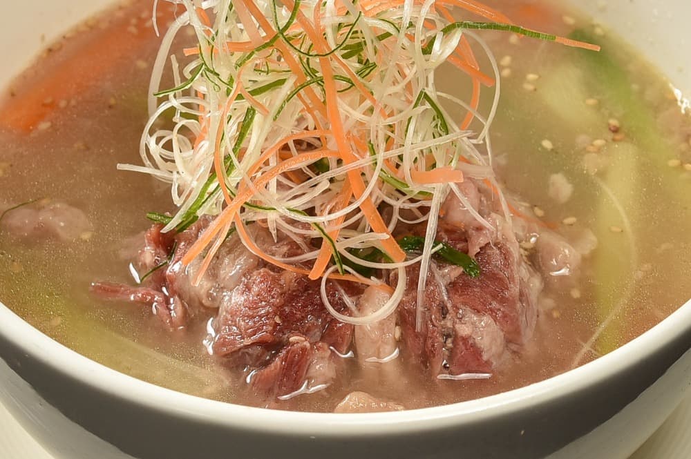 近江牛 丸久伊藤 肉問屋直営 OMI BEEF YAKINIKU MARUKYU ITOのコムタンスープ