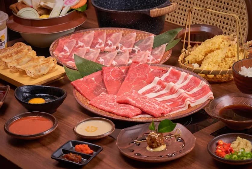 料理:日本の品質を味わえるゆずすきの牛肉盛り合わせ