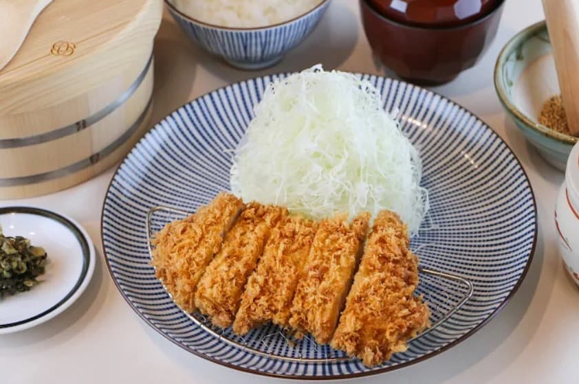 料理:口あたりがよく肉質がなめらかなとんかつ こせきの特上ヒレかつ膳