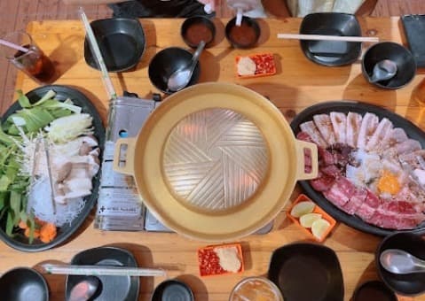 Butcher HIDEの焼肉と鍋を楽しめるムーガタ