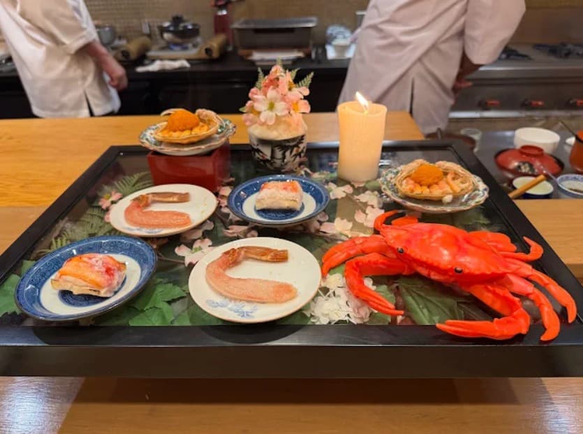 料理:見た目のインパクトもある割烹 智の蟹料理