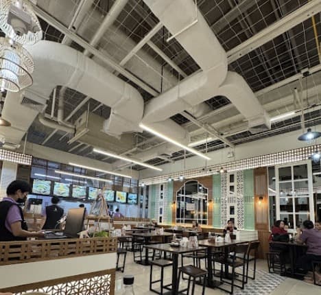 Pranakorn Boat Noodle 18番店の店内