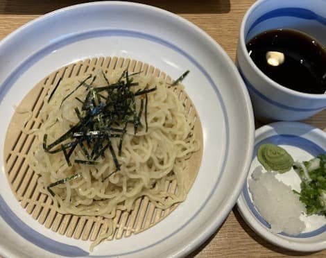 8番らーめん センチュリー・ザムービープラザ・オンヌット店のざるらーめん