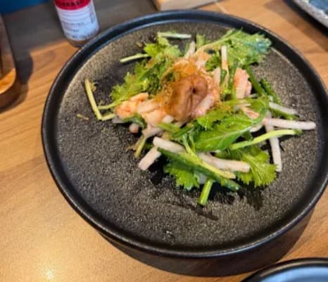 料理:シャキシャキ食感の屯ちん エムスフィア店の鶏と大根の梅サラダ