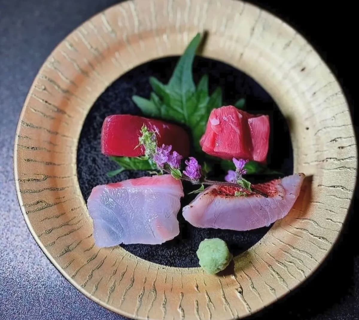割烹夢のおまかせコースの刺身盛り合わせ