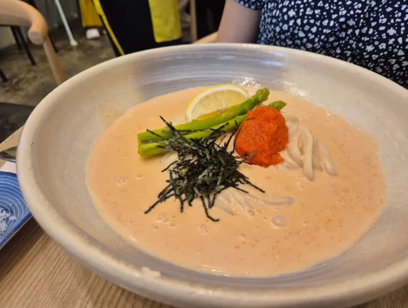料理:クリーミーな味わいのGaGa Udon House スクンビット39店の明太子クリームうどん