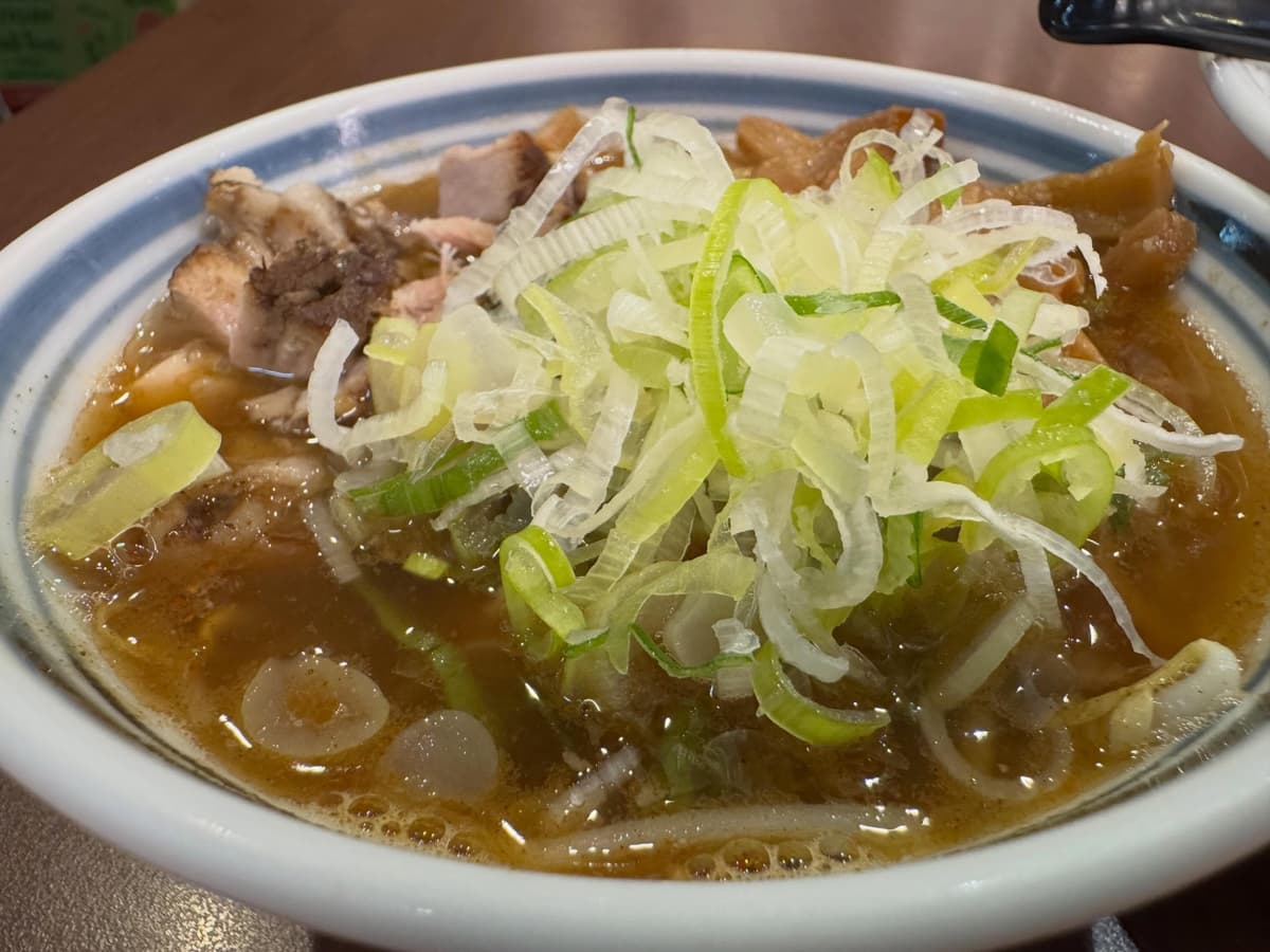 濃厚魚介スープのつけ麺スープ(Taishoken Ramen バンコク)