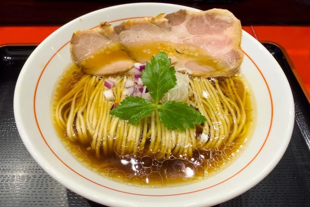 SHOYU STAND by No Name Noodleの地鶏醤油ラーメン