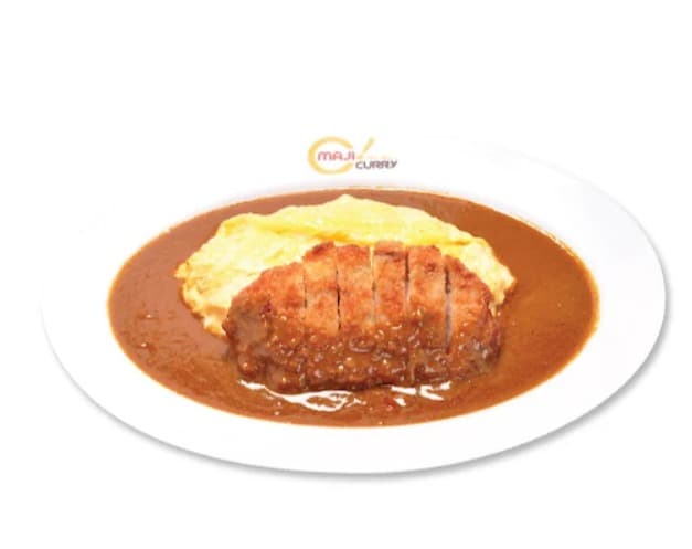 料理:ジューシーで食べ応えがあるマジカレー エムスフィアのポークカツオムカレー