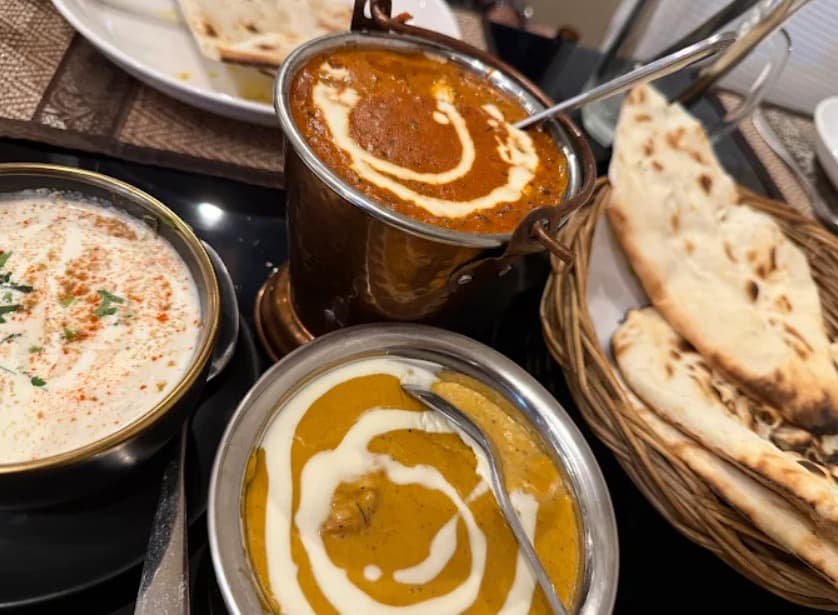 料理:ナンとの相性抜群のMASALA MAHALのカレー