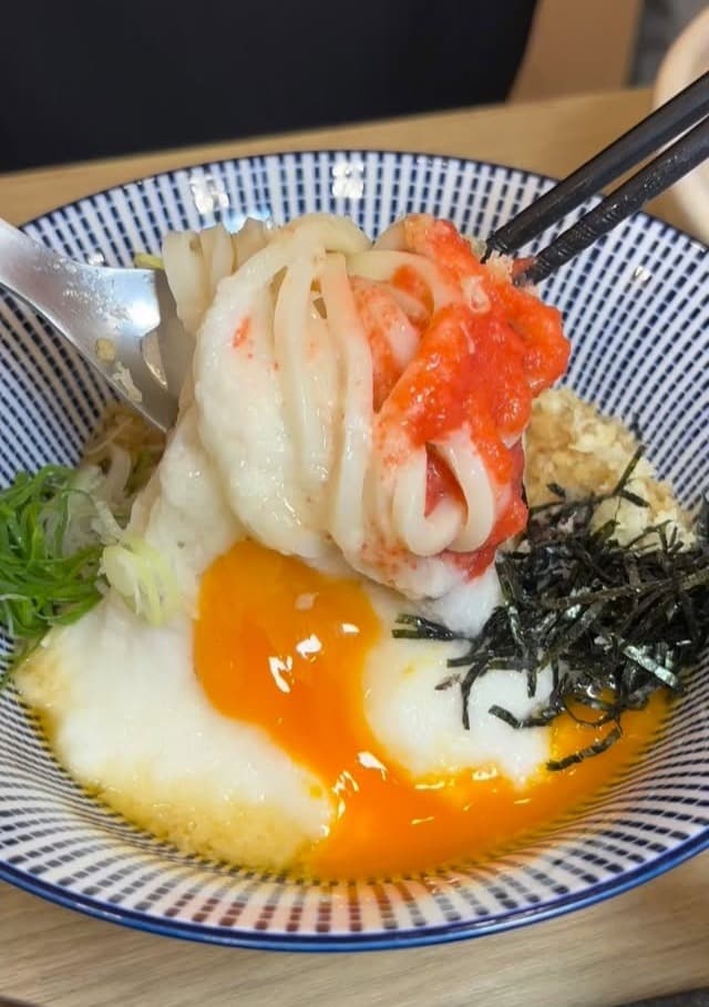 GaGa Udon Houseの明太とろろ温玉うどん