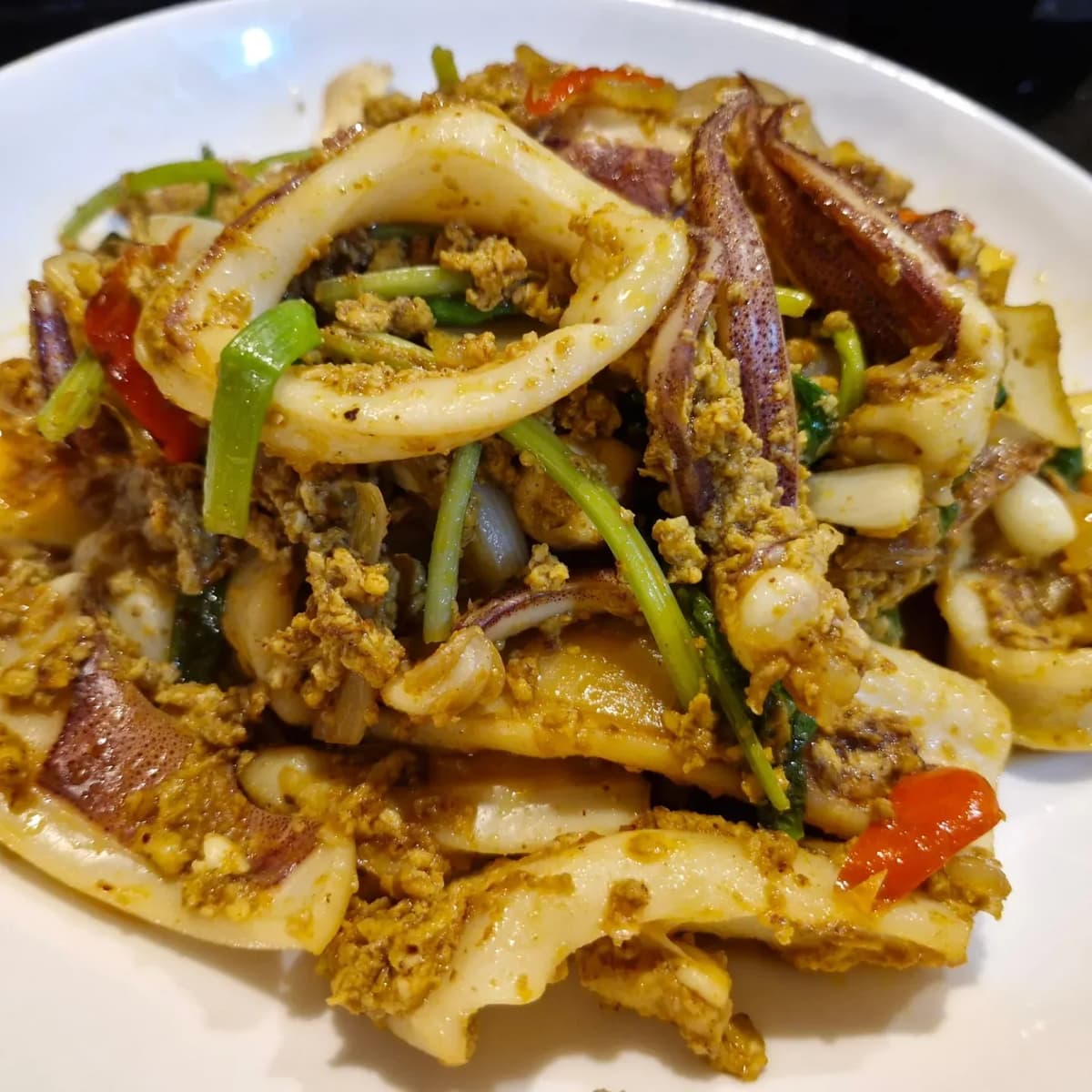 ヤリイカと野菜のスパイシー炒め