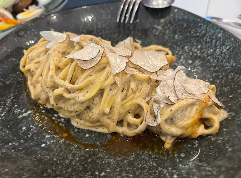料理:まろやかでクリーミーなビクトリア バイ ココット エムクオーティエ店のトリュフタリオリーニ