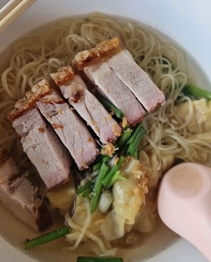 Tee Laab Suanのヌードル