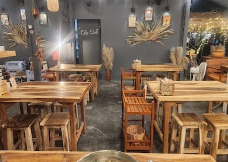 TALAY JAYの店内席