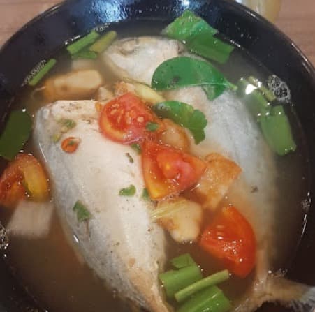Monlita Restaurantの魚料理