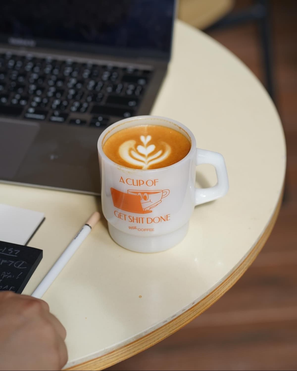 RISE COFFEEのカフェラテ