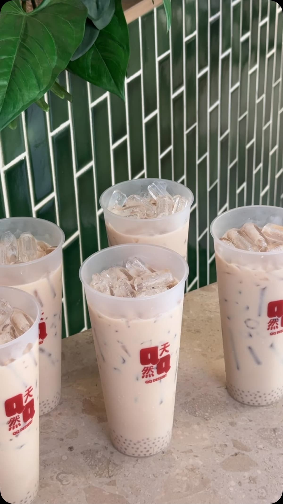QQ Dessertのタピオカ入りミルクティー