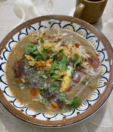 MOGOK FAMILY Burmese restaurantのモヒンガ―