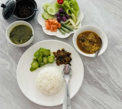 Fatty Lay Myanmar Food & Drinkの料理