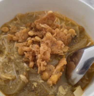 Fatty Lay Myanmar Food & Drinkのヌードル