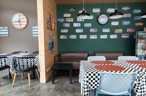 Santa Monica Diner Bangkokの店内