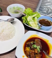 Laxmi celebrating of Myanmar foodのカレー