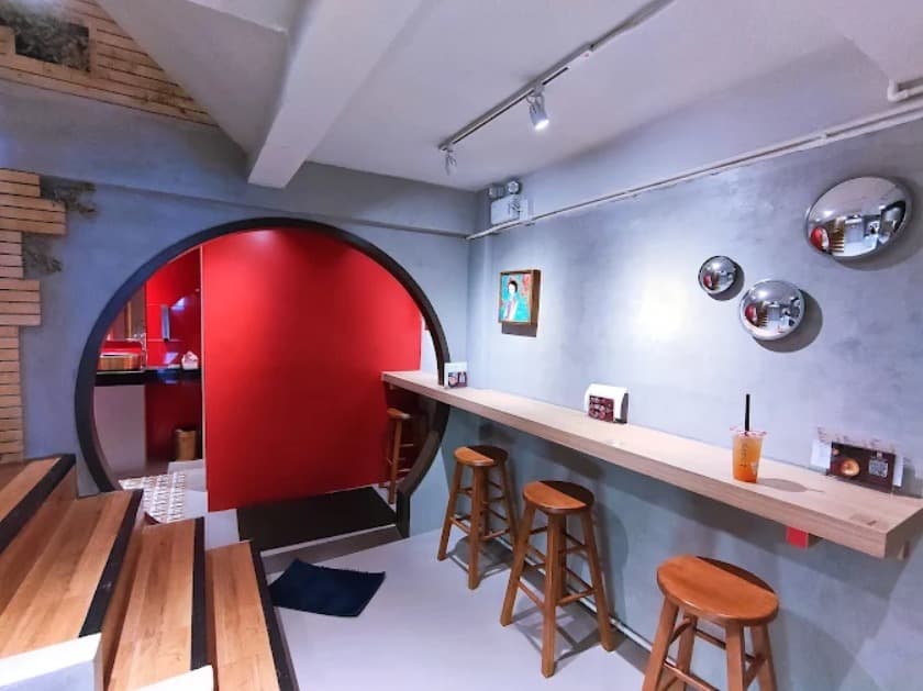 店内:清潔感があり落ち着いた空間の親親(CHIN CHIN ) 台湾料理のカウンター席