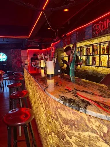 SHIN bar